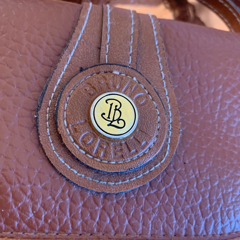 🎟️3x$10🎟️Bruno Lorelli brown crossbody. Normal wear, has some damage, see pics